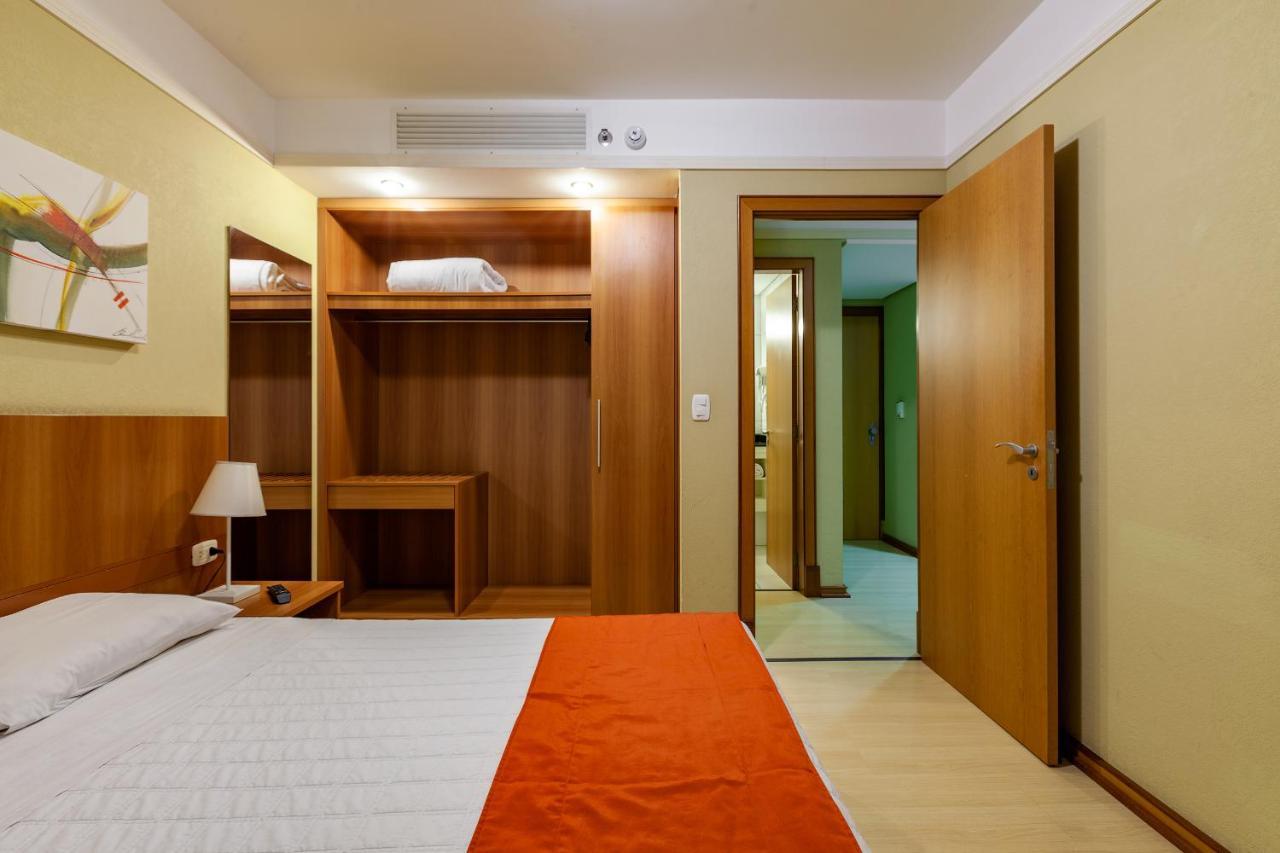 Tri Hotel Executive Caxias Caxias do Sul Exterior foto