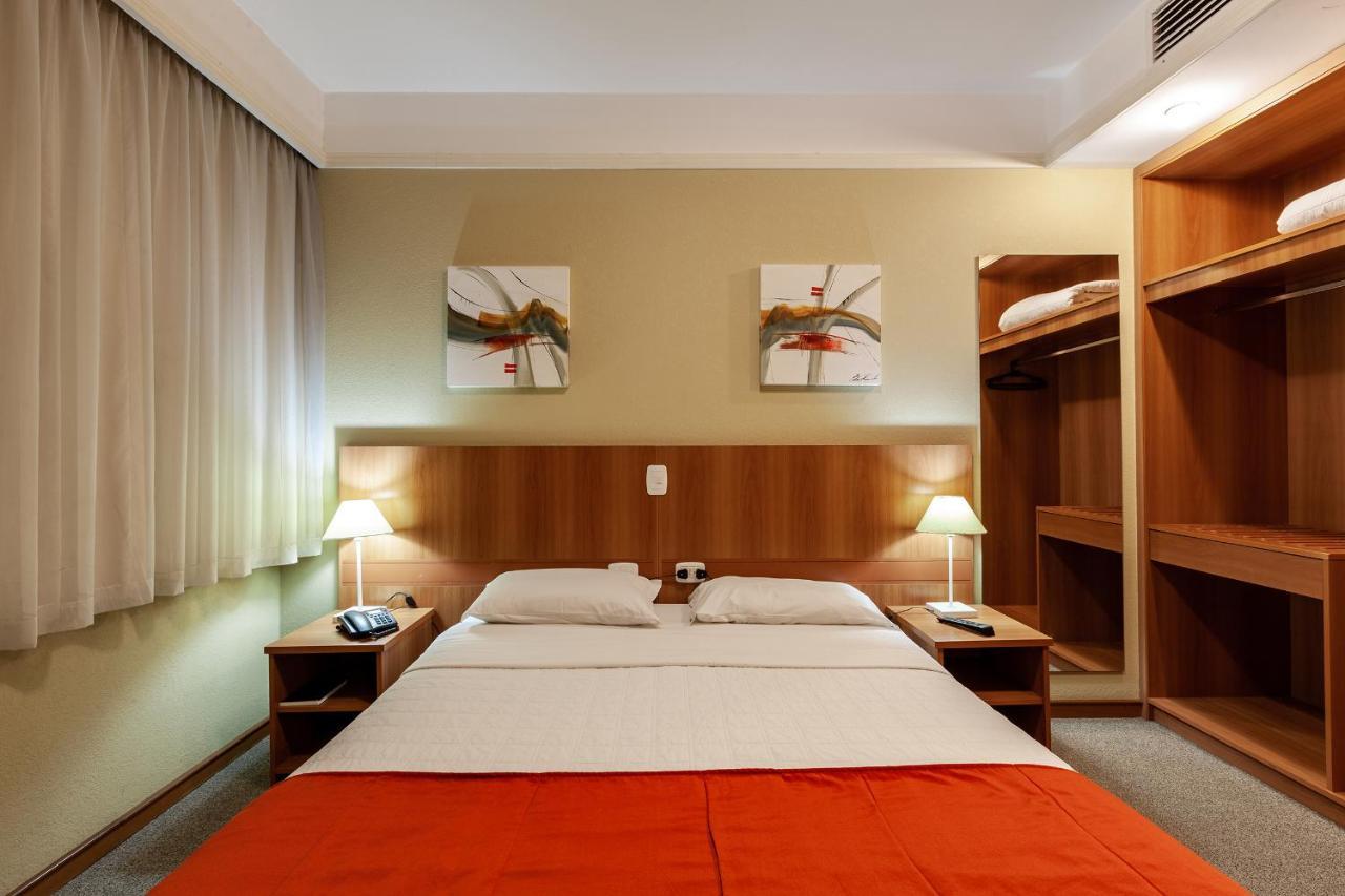 Tri Hotel Executive Caxias Caxias do Sul Exterior foto