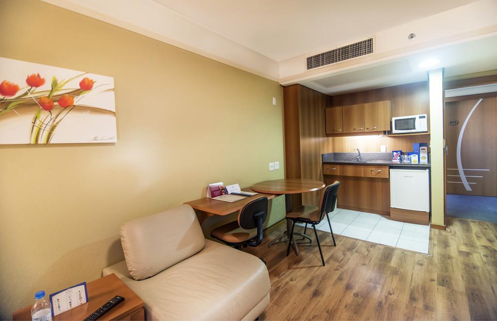 Tri Hotel Executive Caxias Caxias do Sul Exterior foto